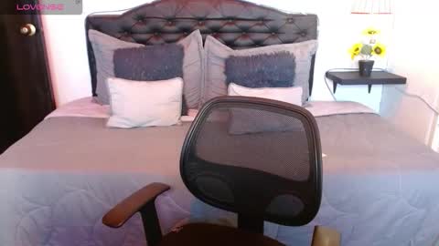  D O M I N K  online show from 25, 9, 2025