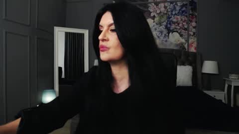 Dom Melisa online show from 9, 3, 2025