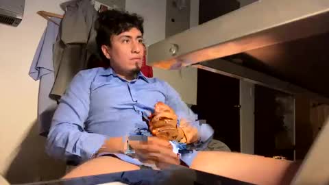 Snapshot of donkeyguy92 chatting on 23, 1, 2025 DONK CHIMBO --- ---- SEX ADDICT online show from 23, 1, 2025