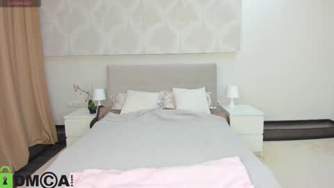 Donna On GMT2 Mon-Fri 3-9 AM online show from 8, 2, 2026