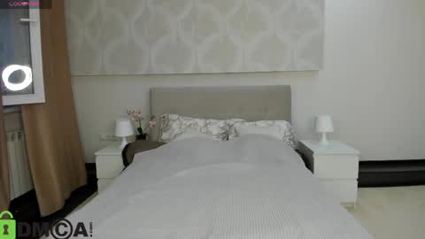 Donna On GMT2 Mon-Fri 3-9 AM online show from 29, 3, 2026