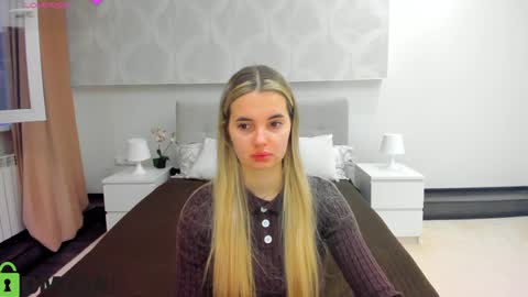 Donna On GMT2 Mon-Fri 3-9 AM online show from 1, 4, 2026