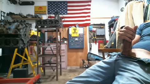 Snapshot of donniestone chatting on 13, 9, 2025 donniestone online show from 13, 9, 2025