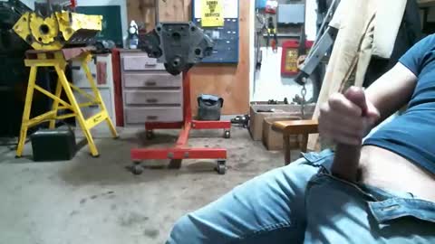 Snapshot of donniestone chatting on 14, 12, 2025 donniestone online show from 14, 12, 2025