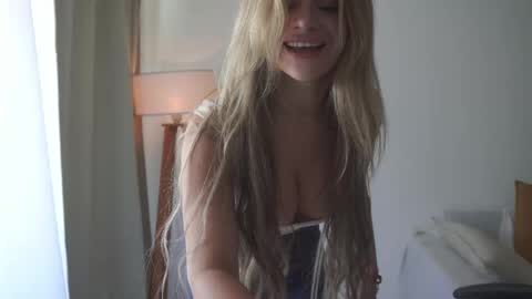 Donatella online show from 16, 10, 2025