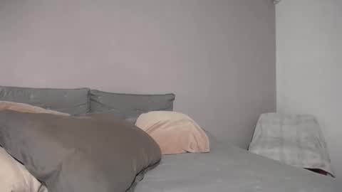 Iara online show from 6, 12, 2024