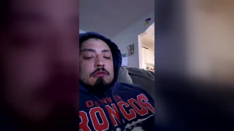 Tippy XxX online show from 22, 3, 2026