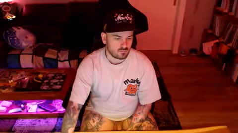 doomsy_minatozaki online show from 21, 10, 2025