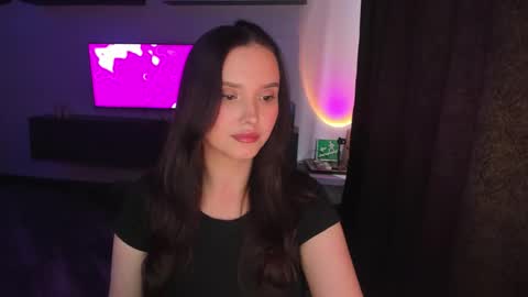 Dora Charmer online show from 30, 3, 2026