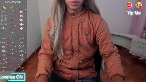 Snapshot of dorian_lev chatting on 15, 2, 2025 Nicolle online show from 15, 2, 2025