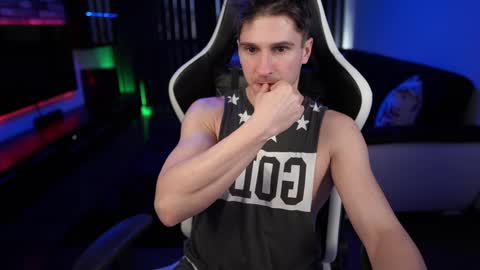 Dorian Reyes online show from 8, 2, 2025