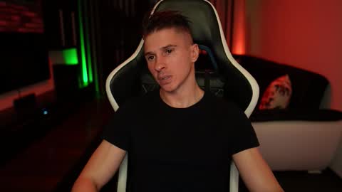 Dorian Reyes online show from 30, 9, 2025