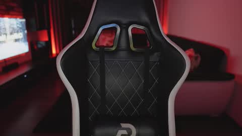 Dorian Reyes online show from 2, 12, 2025