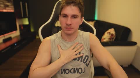 Dorian Reyes online show from 2, 2, 2026