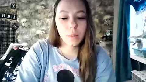 Dorrie Ann online show from 4, 12, 2025