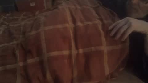 Hello  welcome to Slutsville  I am the Naked Chef  really  but you may call me Peter online show from 12, 2, 2025