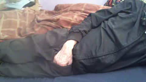 Hello  welcome to Slutsville  I am the Naked Chef  really  but you may call me Peter online show from 11, 4, 2026