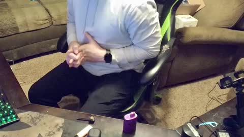 DotYourEyezez  online show from 12, 12, 2024