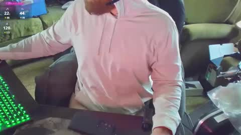 DotYourEyezez  online show from 19, 1, 2025