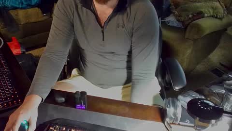 Snapshot of dotyoureyezez chatting on 18, 2, 2026 DotYourEyezez online show from 18, 2, 2026