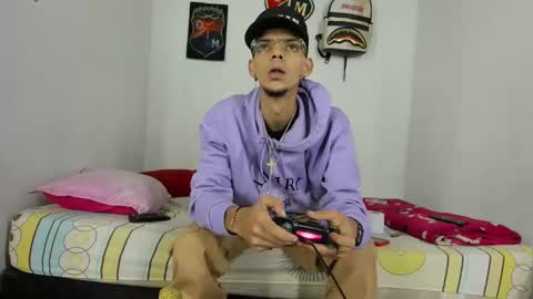 douglas_gallegos online show from 3, 12, 2024