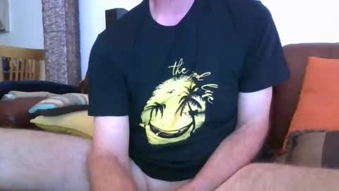 Snapshot of downundercock22 chatting on 18, 10, 2025 downundercock22 online show from 18, 10, 2025
