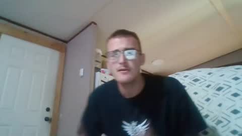 Snapshot of doyoudanny chatting on 7, 8, 2026 doyoudanny online show from 7, 8, 2026