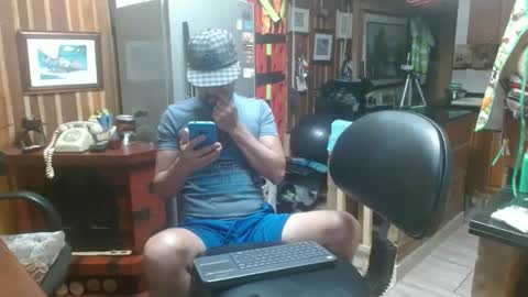 Snapshot of dr_simon84 chatting on 27, 1, 2025 Dr Simon online show from 27, 1, 2025