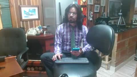 Snapshot of dr_simon84 chatting on 27, 1, 2025 Dr Simon online show from 27, 1, 2025