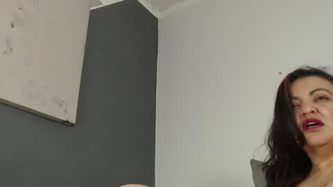 Gabrielle online show from 9, 1, 2025