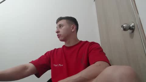 draco_boy2000 online show from 20, 11, 2025