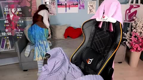 Draculaura online show from 4, 4, 2026