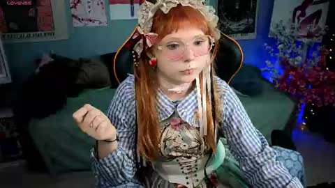 Snapshot of draculaura_ chatting on 26, 6, 2026 Draculaura online show from 26, 6, 2026