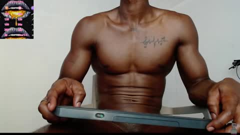 Snapshot of drake_brown_23 chatting on 29, 1, 2025 Drake 23 online show from 29, 1, 2025