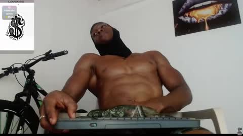 Snapshot of drake_brown_23 chatting on 11, 3, 2025 Drake 23 online show from 11, 3, 2025