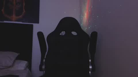 drake_cole11 online show from 23, 12, 2024