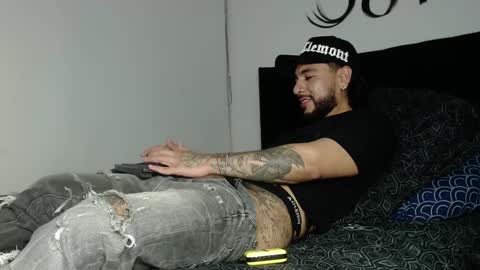 Snapshot of drake_jackson11 chatting on 5, 1, 2025 drake jackson11 online show from 5, 1, 2025