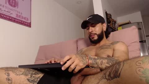 Snapshot of drake_jackson11 chatting on 24, 1, 2025 drake jackson11 online show from 24, 1, 2025