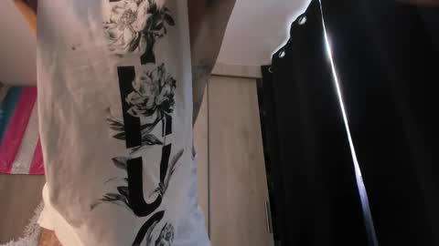 Snapshot of drake_jackson11 chatting on 25, 2, 2025 drake jackson11 online show from 25, 2, 2025