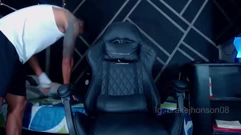 Snapshot of drake_jhonson08 chatting on 25, 2, 2026 Drake online show from 25, 2, 2026