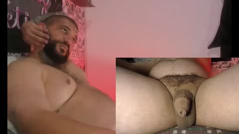 drake whitee Independent Model online show from 8, 10, 2025