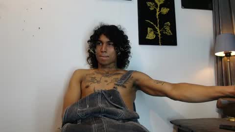 Snapshot of drakee20 chatting on 7, 7, 2026 DRAKE online show from 7, 7, 2026