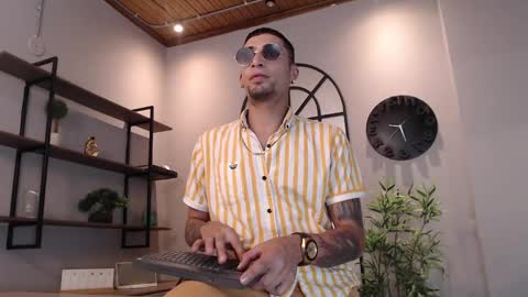 Drake Neuman online show from 1, 2, 2025