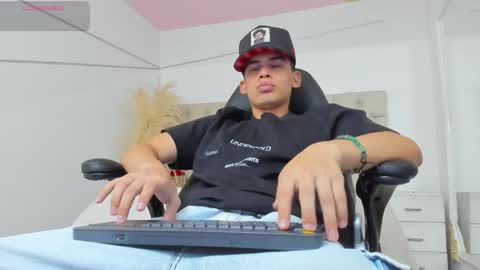 Snapshot of drakostone chatting on 2, 4, 2026 Drako online show from 2, 4, 2026