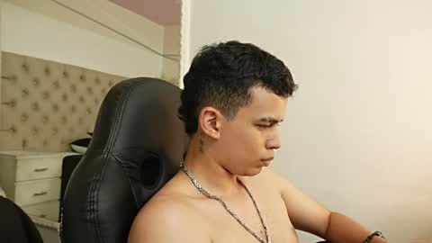 Snapshot of drakostone chatting on 28, 4, 2026 Drako online show from 28, 4, 2026