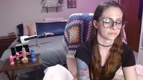 Snapshot of drama_bea chatting on 20, 6, 2026 Drama Bea online show from 20, 6, 2026