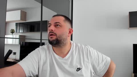 Snapshot of draven_a chatting on 11, 1, 2025 Draven A online show from 11, 1, 2025