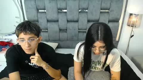 -- nicolle and jhon -- online show from 29, 1, 2025