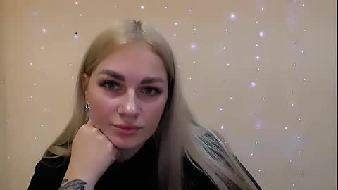 Snapshot of dream_dolly_ chatting on 2, 10, 2025 dream_dolly_ online show from 2, 10, 2025