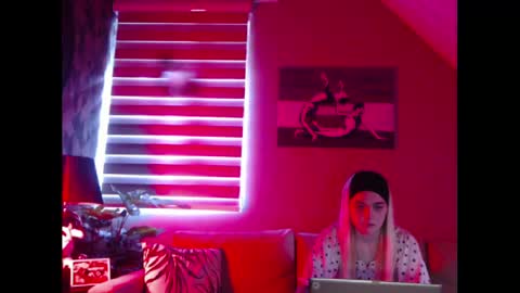 Snapshot of dreamcatcherfantasy chatting on 13, 1, 2025 A girl online show from 13, 1, 2025